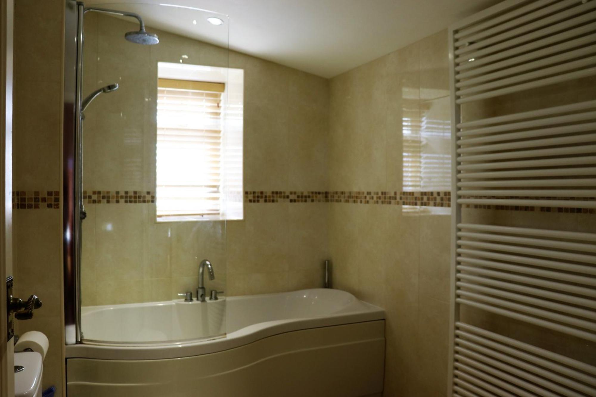 Rookley Farm Lodge Екстериор снимка